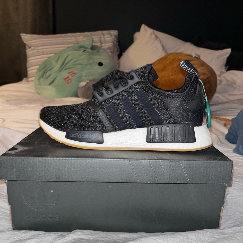 Adidas nmd R1 brand new with tags never worn stock X authenticated